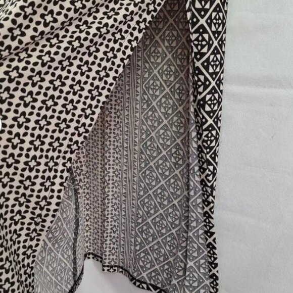 Tigerlily Moroccan Tile Summer Slit Maxi Dress - Picture 4 of 4